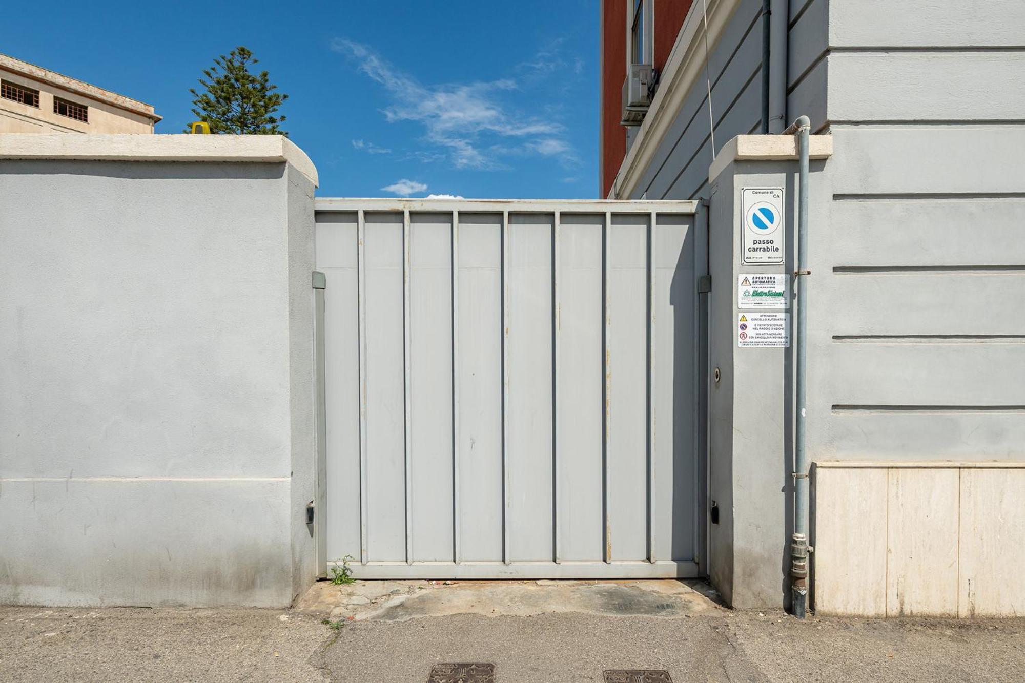 La Plaia Suites Cagliari Exterior photo